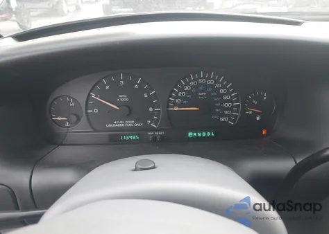 2000 Dodge Grand Caravan Se from USA, damaged, VIN 1B4GP44G9YB780084